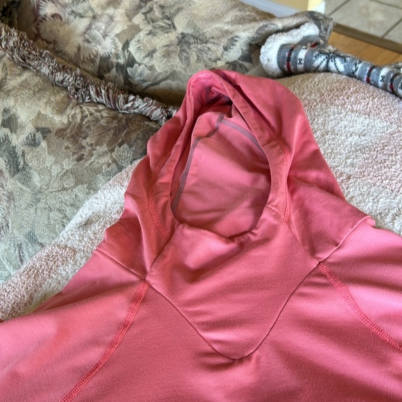 Top - Picture 2 of 3